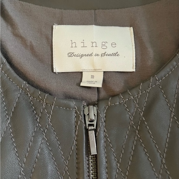 Hinge Quilted Grey Leather Jacket - Picture 6 of 7
